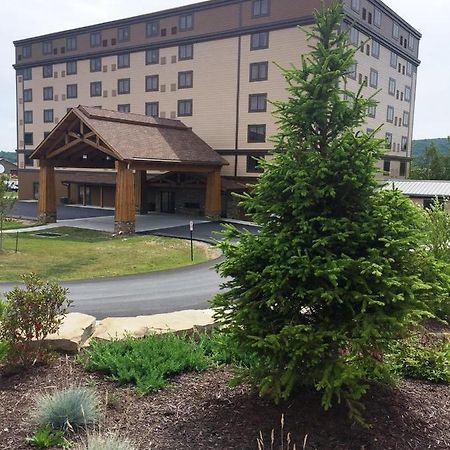 The Lodge At Wisp McHenry Exterior photo